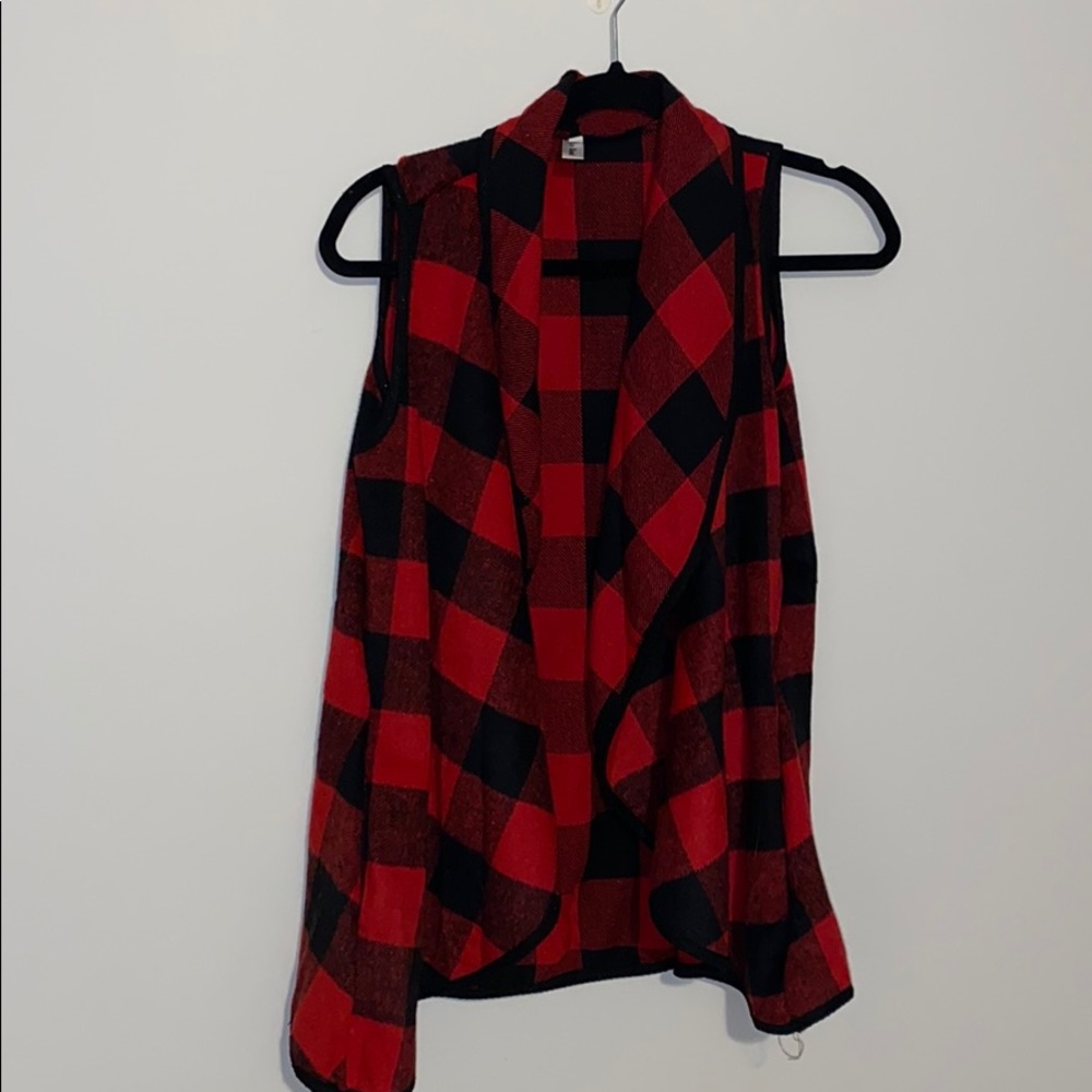NWOT buffalo plaid vest
